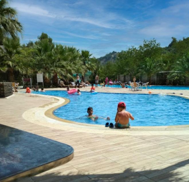Elitium Thermal Hotel Bozkoy  Bagian luar foto
